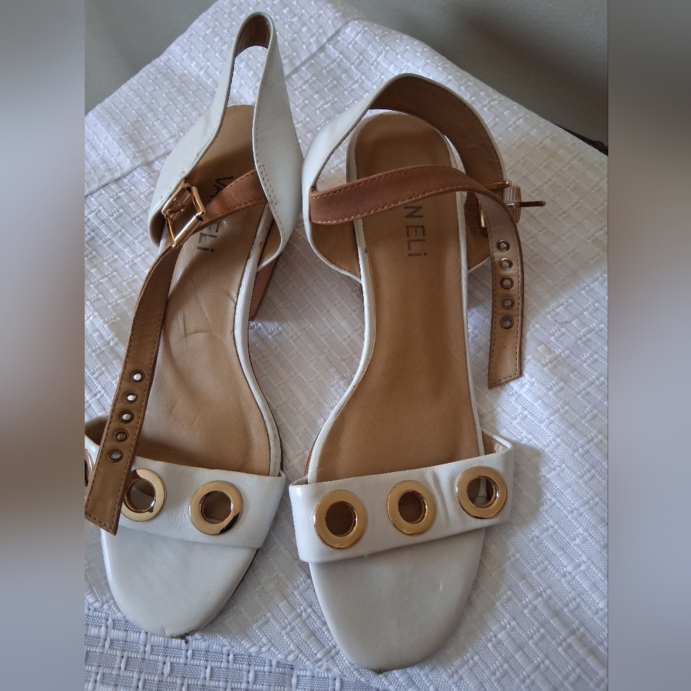 Vaneli White and Tan Leather Open-Toe Sandals with Gold Accents